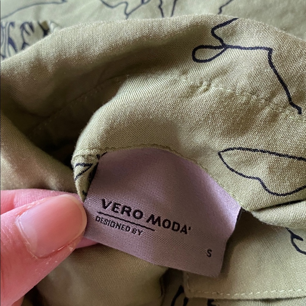Vero Moda Green Map Design - Picture 9 of 9